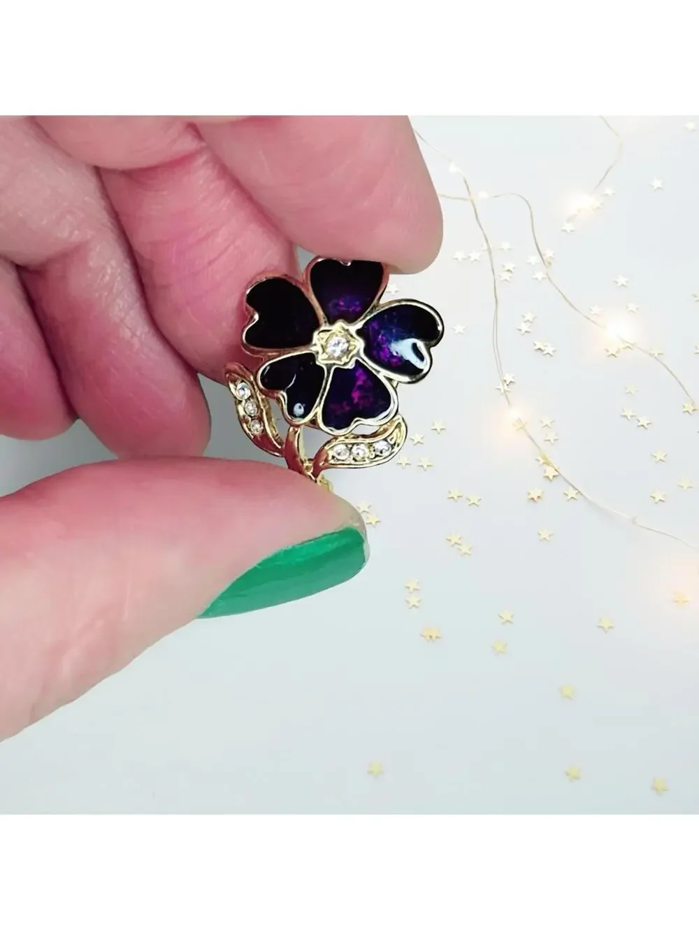 284. Vintage Enamel Purple and Gold Flower Pin